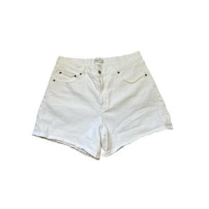 Abercrombie & Fitch Women's Curve Love High Rise Dad Shorts White 33 16